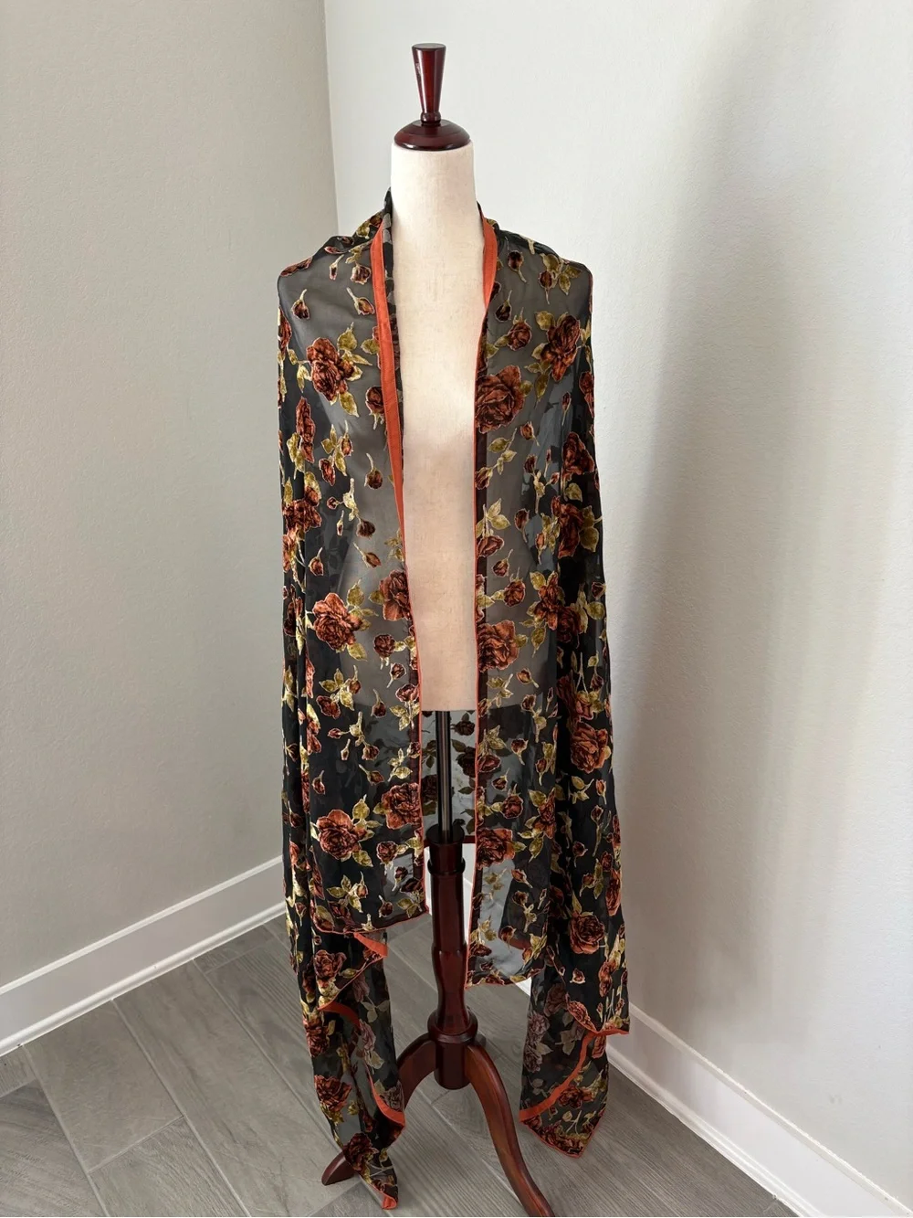 None womens velvet